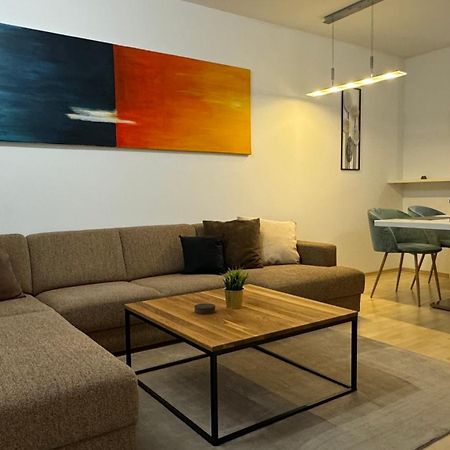 City Apartement Linz Fuer 5 Gaeste Mit Self-Checkin Und Kueche Kültér fotó