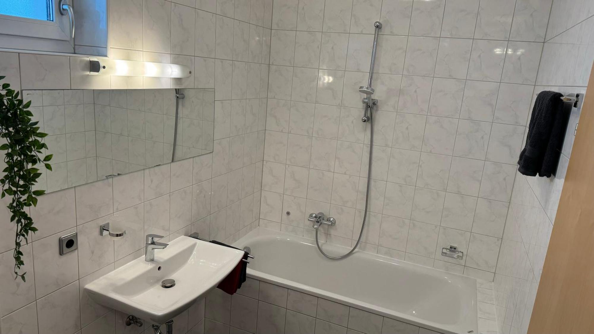 City Apartement Linz Fuer 5 Gaeste Mit Self-Checkin Und Kueche Kültér fotó